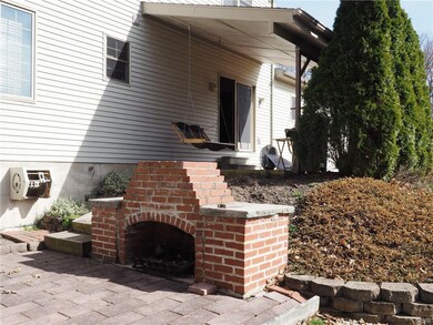 8 Lorraine St, Tamaqua, PA 18252 - photo 6