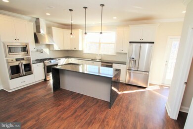 127 Moir Ave, Conshohocken, PA 19428 - photo 2