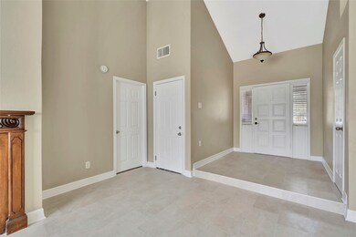 2305 S Mission Cir, Friendswood, TX 77546 - photo 3