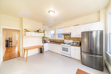 29 Vroom St unit 2, Jersey City, NJ 07306 - photo 2