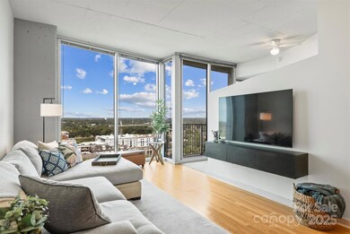 Avenue Condominiums unit 1506, Charlotte, NC 28202 - photo 7
