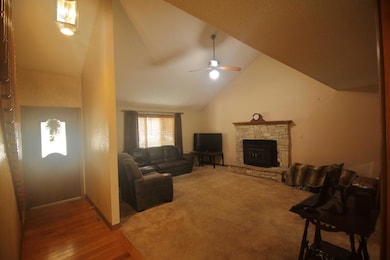 6 Living Room