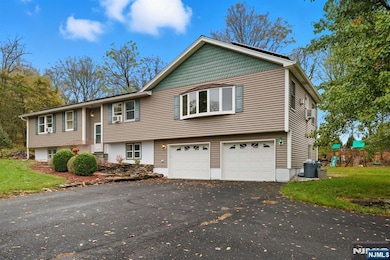 65 Scott Rd, Franklin, NJ 07416 - photo 2