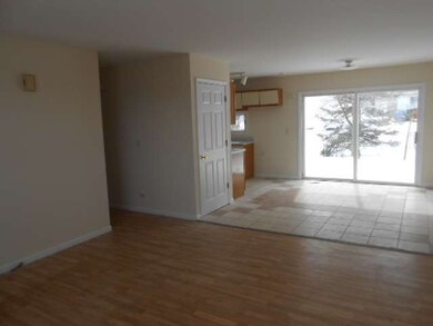 123 Bolz Rd, Carpentersville, IL 60110 - photo 7