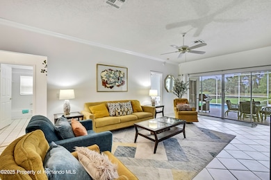 10093 Hollyberry Dr (3 of 38)