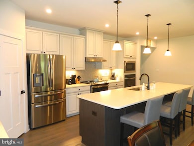 242 Amesbury Blvd, Woolwich Township, NJ 08085 - photo 6