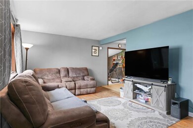 1618 Ehret Ln, Allentown, PA 18103 - photo 5