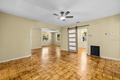 6900 9th Ave N, Saint Petersburg, FL 33710 - photo 7