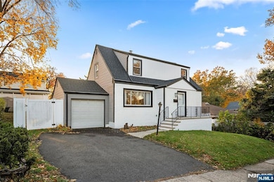 636 Elm Ave, Ridgefield, NJ 07657 - photo 2