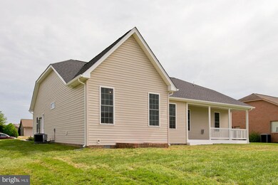 302 Craig Dr, Stephens City, VA 22655 - photo 2