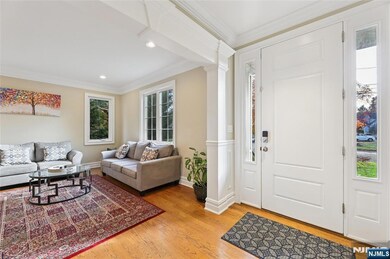 53 Hamilton Place, Tenafly, NJ 07670 - photo 4