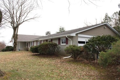 1467 Colgate Dr, Bethlehem, PA 18017 - photo 4