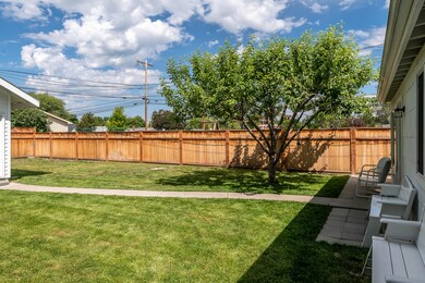 Wonderful Wooden Privacy Fencing