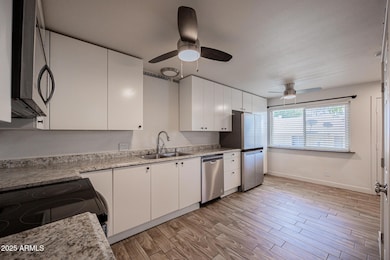 323 S Pioneer, Mesa, AZ 85204 - photo 6