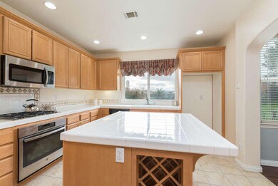 3764 Uranus Ave Lompoc CA-small-014-25-K