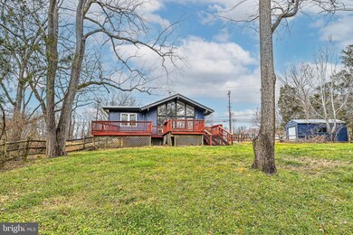 12115 Falls Rd, Potomac, MD 20854 - photo 2