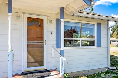 Updated Certainteed Vinyl Windows throughout the home