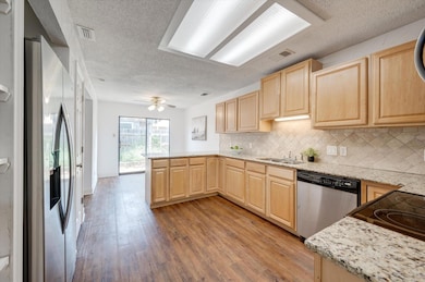 2926 Beachtree Ln, Bedford, TX 76021 - photo 7