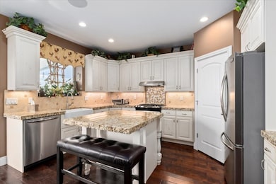 853 W Horizon Dr, Eagle Mountain, UT 84005 - photo 3