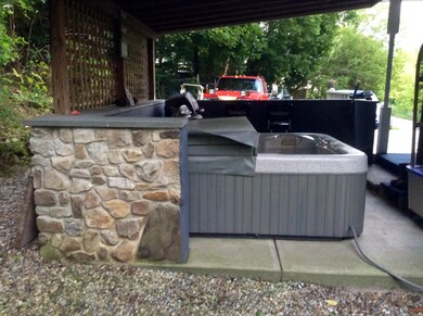 Hot tub