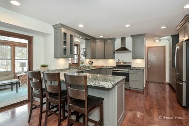 1310 Surrey Ln, Algonquin, IL 60102 - photo 5