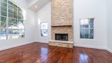 1285 E Horseshoe-14