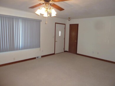 Living Room<|><|>