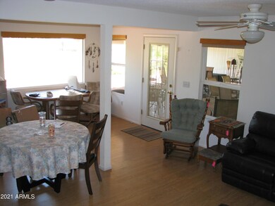 10446 W Mission Ln, Sun City, AZ 85351 - photo 5