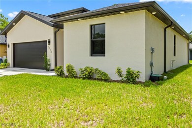 6010 Acorn Cir, Labelle, FL 33935 - photo 5