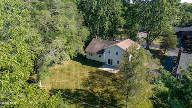 8 Knolls Rd, Schenectady, NY 12309 - photo 4