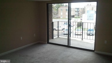 17821 Buehler Rd unit 103, Olney, MD 20832 - photo 2