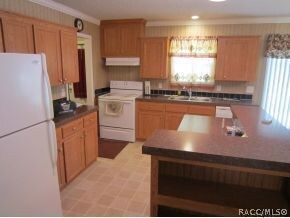 2064 N Mcgee