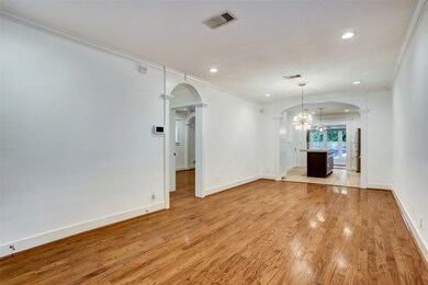 2121 Oxford St, Houston, TX 77008 - photo 7