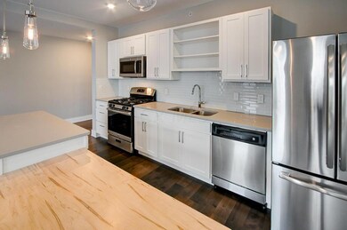 1018 & 1022 - Kitchen