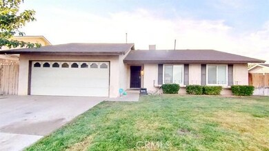 14366 Manzanita Rd, Victorville, CA 92395 - photo 3