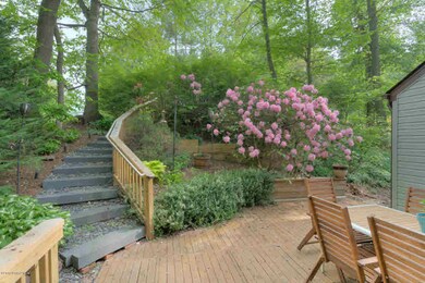 209 Pine Dr, Blacksburg, VA 24060 - photo 2