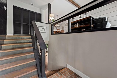97 Hollow Branch Foyer