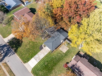 2021 Meadowside Ln, Dayton, OH 45458 - photo 6