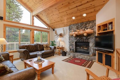 57732 Cherrywood Ln, Sunriver, OR 97707 - photo 4