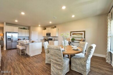 Kitchen - Dining