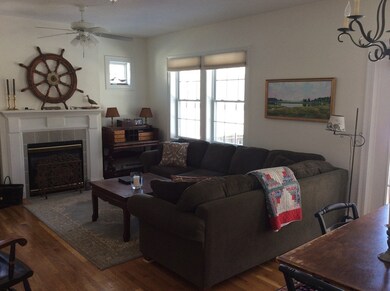 324 High St unit 1, Newburyport, MA 01950 - photo 4