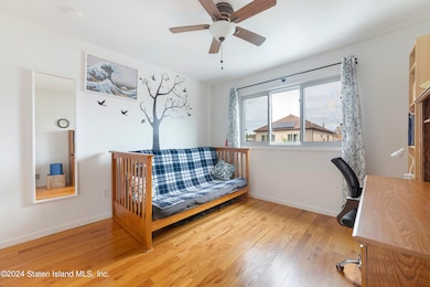 249 Norway Ave, Staten Island, NY 10305 - photo 7