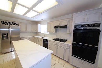 14814 Forest Trails Dr, Houston, TX 77095 - photo 5