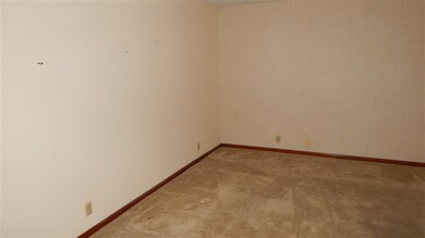 821 S James Ave, Maize, KS 67101 - photo 6