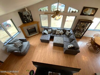 B83176FC-3AA5-4DD4-B1C4-68B4F9B8D590