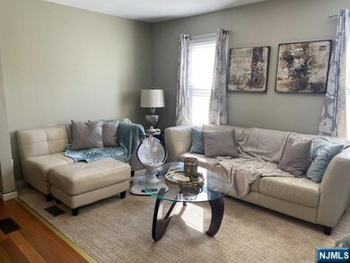 573 Lafayette Ave unit 1, Hawthorne, NJ 07506 - photo 6