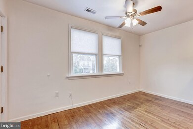 1354 Queen St NE unit 202, Washington, DC 20002 - photo 7
