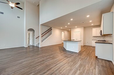 4970 Millican Dr, Pearland, TX 77584 - photo 5