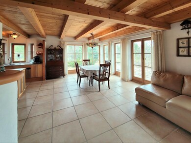 6 - Looking into dining area