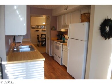 Kitchen - newer appliances